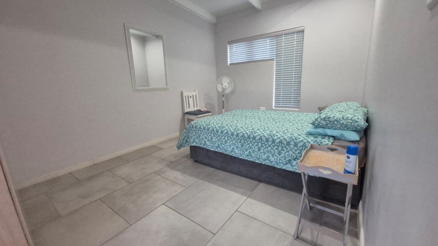 To Let 3 Bedroom Property for Rent in Seemeeu Park Western Cape